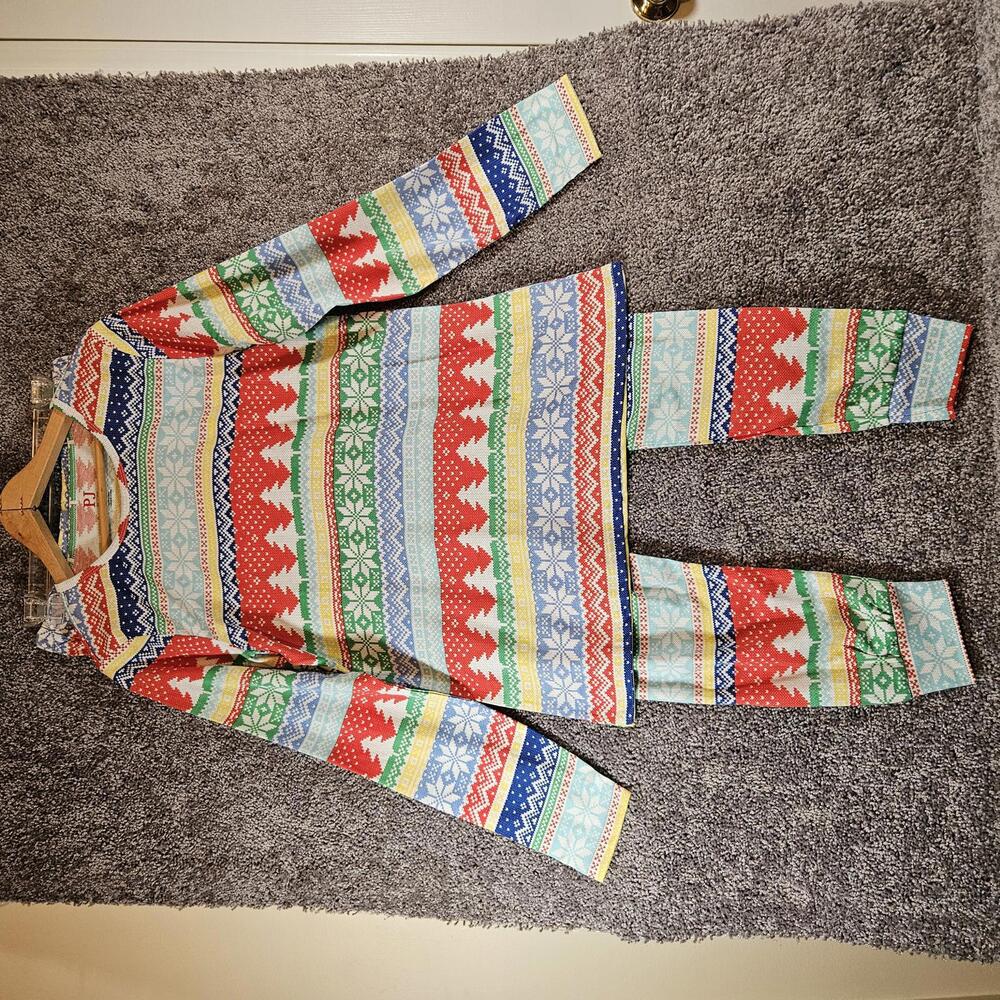 PJ Place Women's Adult Medium Christmas Pajamas.